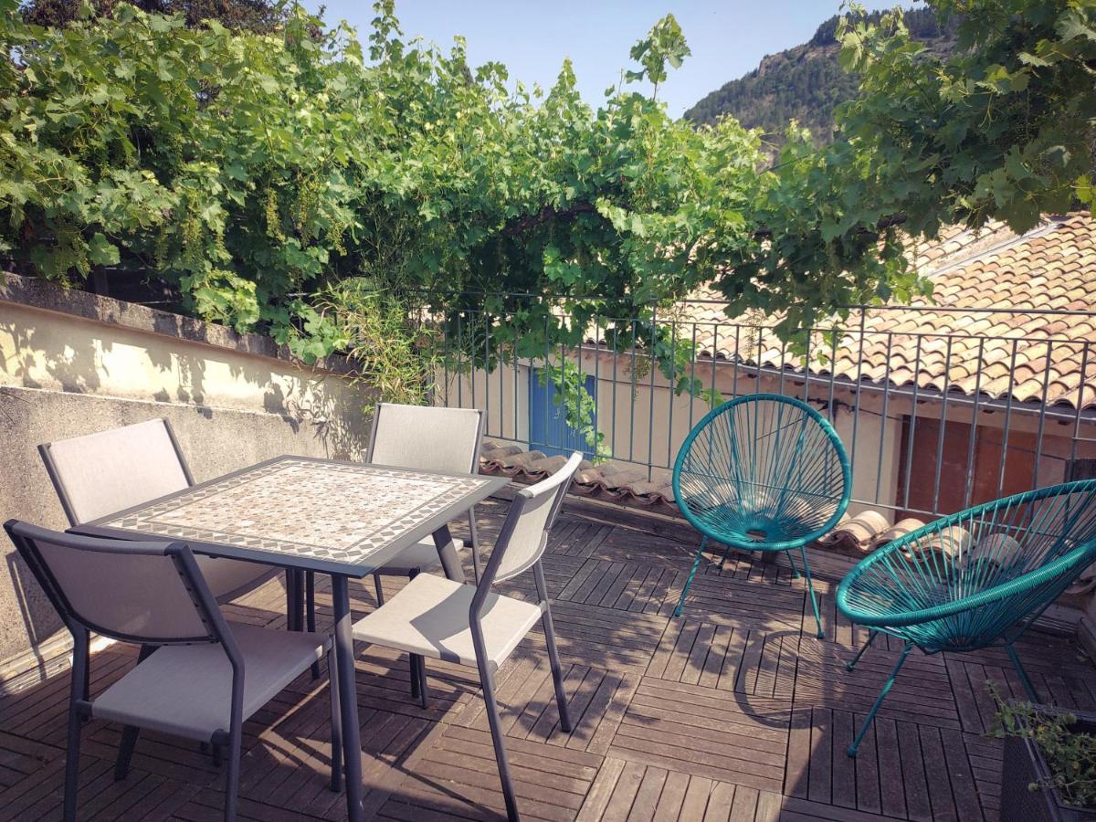 Maison De Village Avec Terrasse Luc-en-Diois 外观 照片